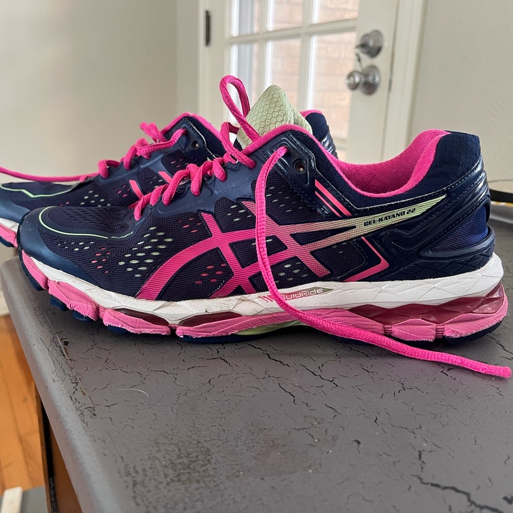 ASICS Gel-Kayano 22 Women's Navy and Pink Athletic Shoes